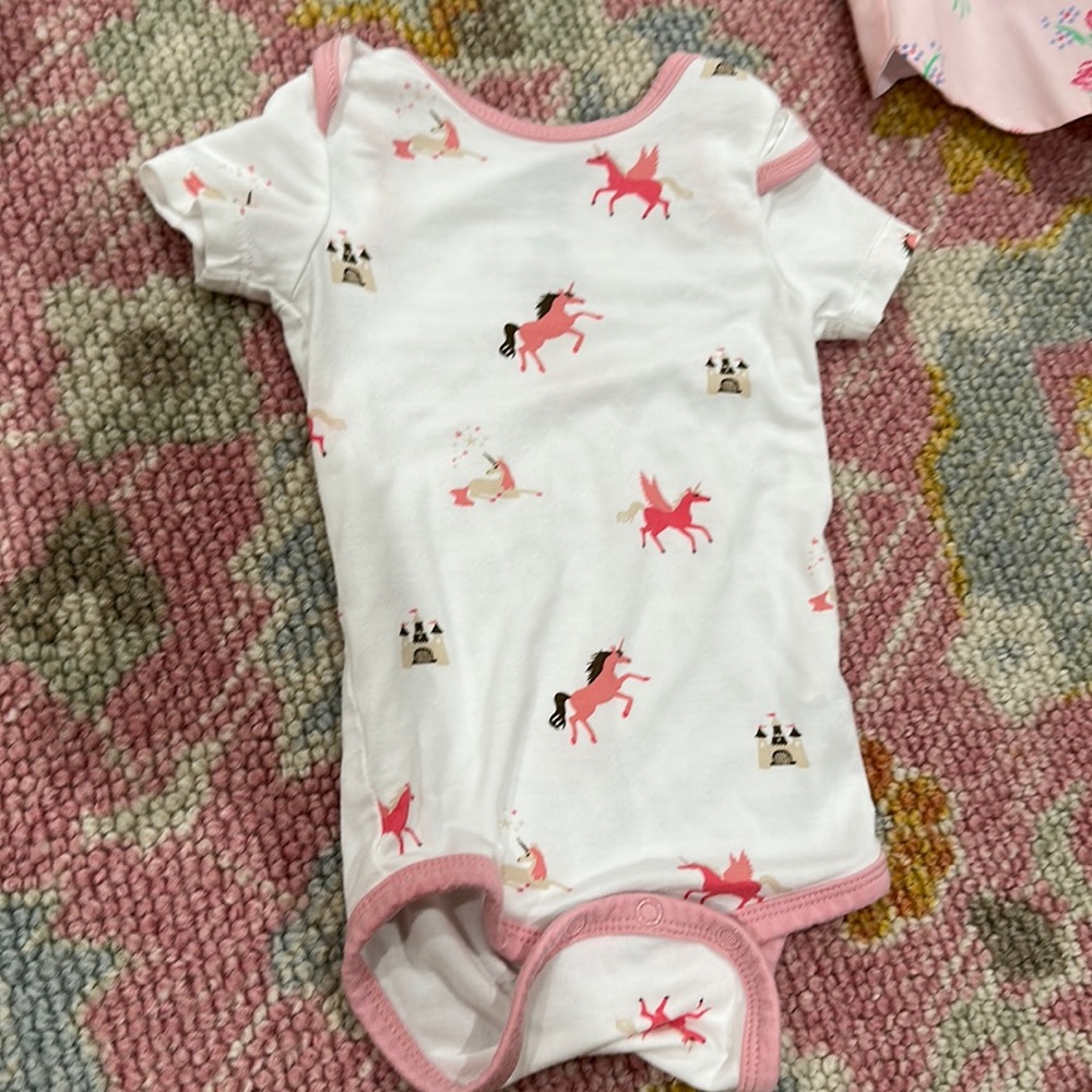 Kyte Baby Unicorn Onsie